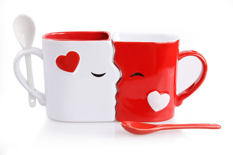 Kissing Mugs Set